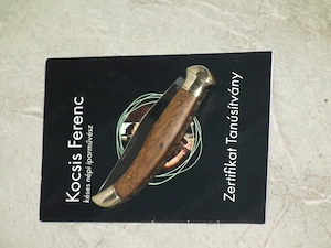Vitrines magyar fejesgörbe Kocsis Ferenc bicska zsebkés díszes rugó certifikát