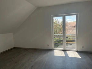 Szigethalmon Vadaspark közelében újszerű állapotú 150 nm nappali + 4 szobás családi ház garázzsal - kép 9