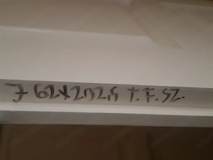 Ajtó tok nélkül teli 62x202,5cm jobbos falcos zárral kilinccsel szellőzős - kép 4