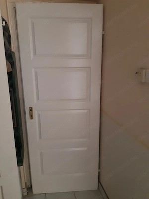 Ajtó tok nélkül teli 77x202,5cm balos falcos zárral kilinccsel - kép 2
