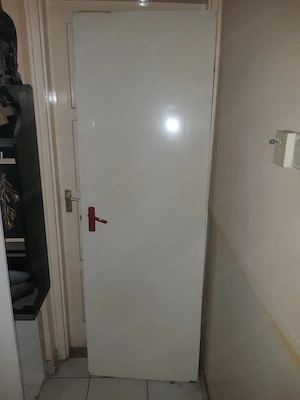 Ajtó tok nélkül teli 65x195cm balos zárral kilinccsel nem falcos - kép 3