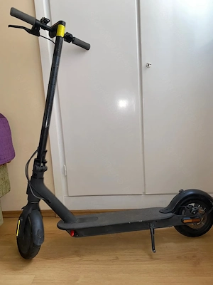 Xiaomi Mi Electric Essential roller - kép 5