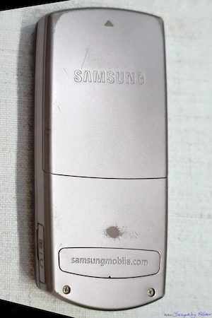 SAMSUNG SGH-J700 GSM telefon, eladó - kép 2