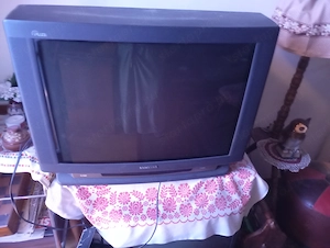 Nagy képernyős Samsung TV  - kép 2