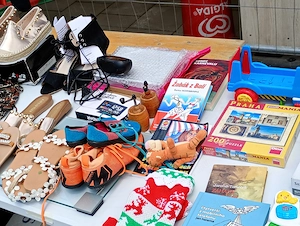 Dino Puzzle Mania "Praha" (Prága) kirakós játék 200 darabos 3000ft óbua A dobozon prágai nevezetessé - kép 3