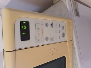 Eladó TTT Electronics mikrohullámú sütő! Jó állapotú, működőképes TTT Electronics mikrohullámú sütő 