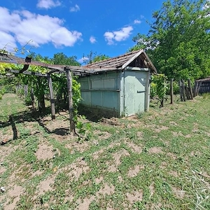 Pilisen 60 m2-es, 2 szobás családi ház 1227 m2-es telekkel - kép 9