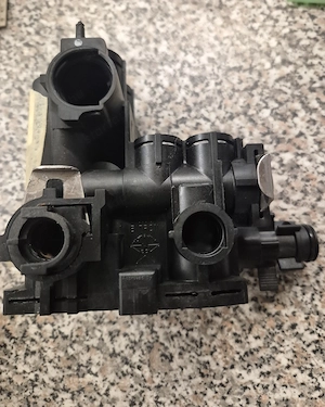 Genus Premium Evo bal oldali blokk