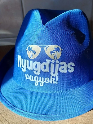 Nyugdíjas vagyok! party kalap eladó, ÚJ!