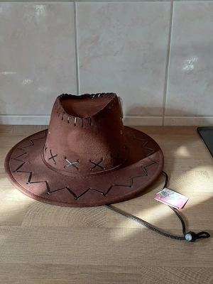 Barna velúr gyerek cowboy kalap eladó, ÚJ!