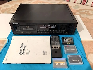 Sony DTC-55 ES DAT kazettákkal. - kép 4