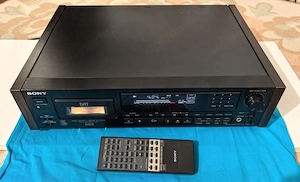 Sony DTC-55 ES DAT kazettákkal. - kép 5