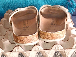 2db Birkenstock Madrid női papucs eur40 fehér és egy fekete 14000ft óbuda személyes átvétel óbudán l - kép 9