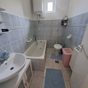 Gombán 120 m2-es, 3 szobás, jó állapotú családi ház 1300 m2-es telekkel - kép 7