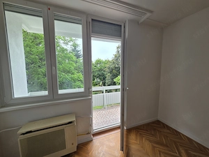 Rómaifürdőn 2 szobás erkélyes II. emeleti lakás eladó! - kép 3