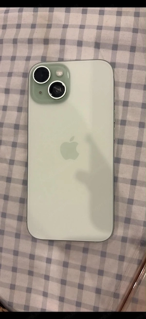 Eladó iPhone 15 128 GB, független - kép 2