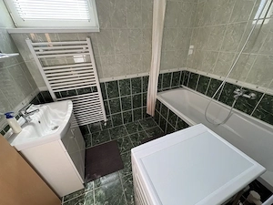 Nyíregyháza-Örökösföldön a Fáklyás lakóparkban nappali+2 szobás lakás eladó! - kép 9