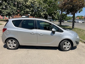 Opel MERIVA B (szembenyíló ajtós) - kép 4
