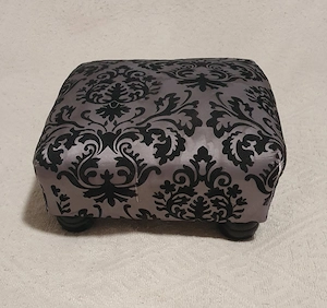 Lábtartó - puff
