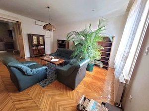 Penthouse-hangulat a megújult Csarnok-negyedben - kép 11