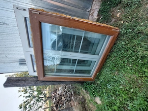 Műanyag kivül-belül fa mintás hőszigetelt 2 réteg üveg bukó-nyiló ablakok 1 db sz 95 m;127 1 db sz 1 - kép 2