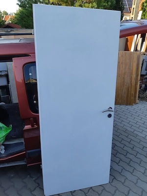 Beltéri ajtólap 84x206cm teli falcos jobbos