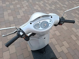 Aprilia Scarabeo 50 Megkímélt - kép 3