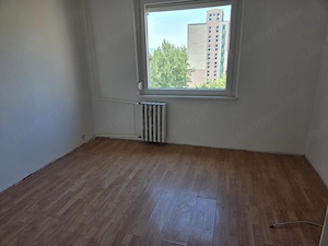 Kasásdűlőn 3 szobás erkélyes lakás eladó! - kép 4