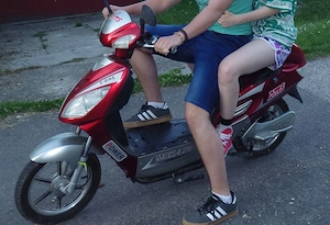 Elektromos moped motor kerékpár kerekek  Siófok
