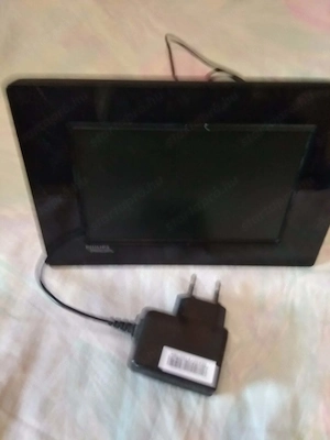 Sportfelszerelések, masszírozó, lámpák, órák, retro világítós  bárszekrény,  LG monitor és mások... - kép 3