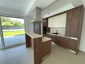 Nagykovácsiban 162 m2-es családi ház kiadó! - kép 2