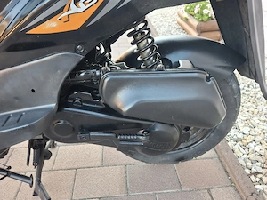 Kymco Agility 4T 50 Újszerű Gyári 7000km - kép 5