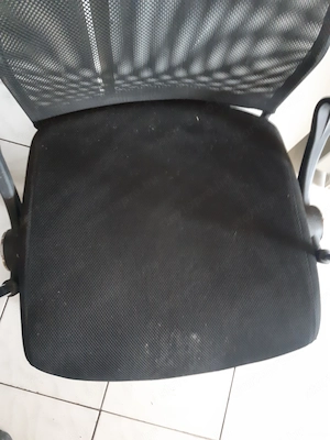 Irodaszék JYSK BILLUM fekete poliészter hálós forgószék - kép 3
