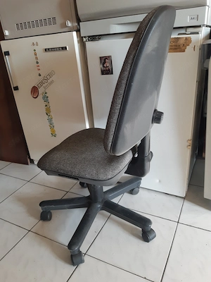 Forgószék szürke kárpittal légrugós, görgős - kép 4