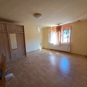 Monor kertvárosában, 3 szobás családi ház 450 m2 telekkel - kép 2