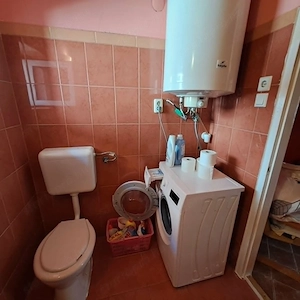 Monor kertvárosában, 3 szobás családi ház 450 m2 telekkel - kép 9
