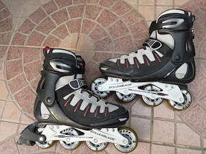 42 es Rollerblade softos görkorcsolya jó állapotban 10.000 Ft ért
