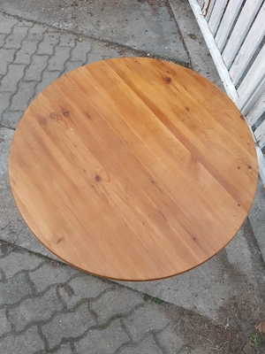 Fenyőfa kerek asztal 70cm átmérőjű és 75cm magas - kép 2