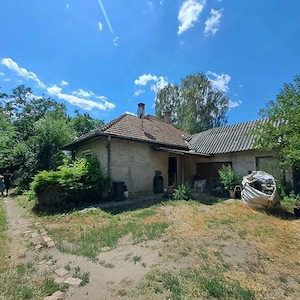 Monorierdőn 2 szoba+nappalis, tégla építésű családi ház 2674 m2 telekkel - kép 8