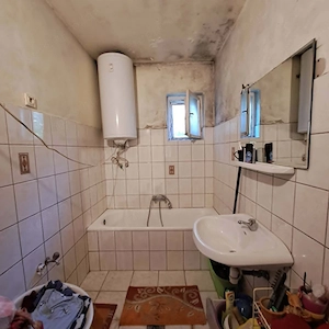 Monorierdőn 2 szoba+nappalis, tégla építésű családi ház 2674 m2 telekkel - kép 7