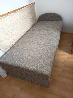 Heverő ágyneműtartós, újszerű állapot