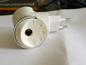Air Wick márkájú elektromos légfrissítő készülék csak a dugalj 2000ft db óbuda személyesen óbudán la