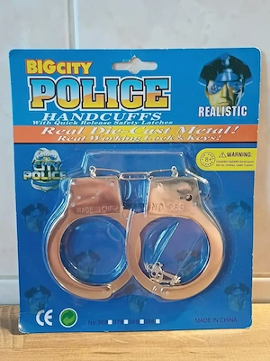 Fém játékbilincs, kulccsal, jelmez kiegészítő eladó, ÚJ!