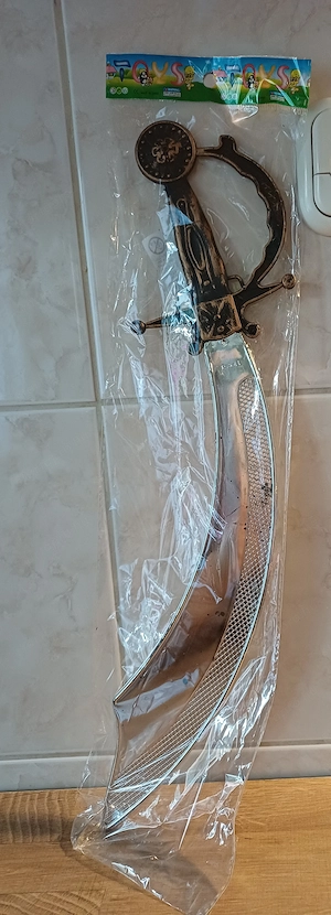 Műanyag játék kalóz kard, 4 részes kalóz szettel eladó, ÚJ!