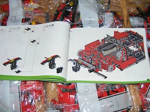 Lego komp. Technic Ferrari Enzo 1:8 Supercar 4300db Lepin ÚJ - kép 6