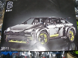 Lego komp. Technic Lamborghini Urus 3250db 1:8 Supercar Lepin ÚJ - kép 2