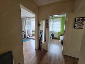 Gyönyörű panorámás erkélyes lakás eladó Rómaifürdőn! - kép 5
