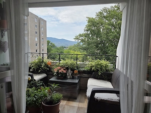 Gyönyörű panorámás erkélyes lakás eladó Rómaifürdőn! - kép 6