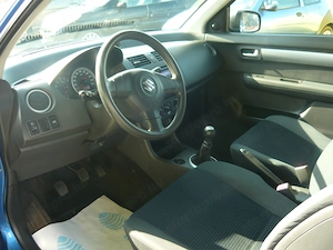 Suzuki Swift 1.3 Club - kép 6