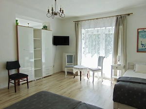 Vera HAUS - Balatoni apartmanok, 5 percre a strandtól